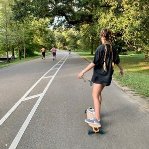 Meet your Posher, Eve